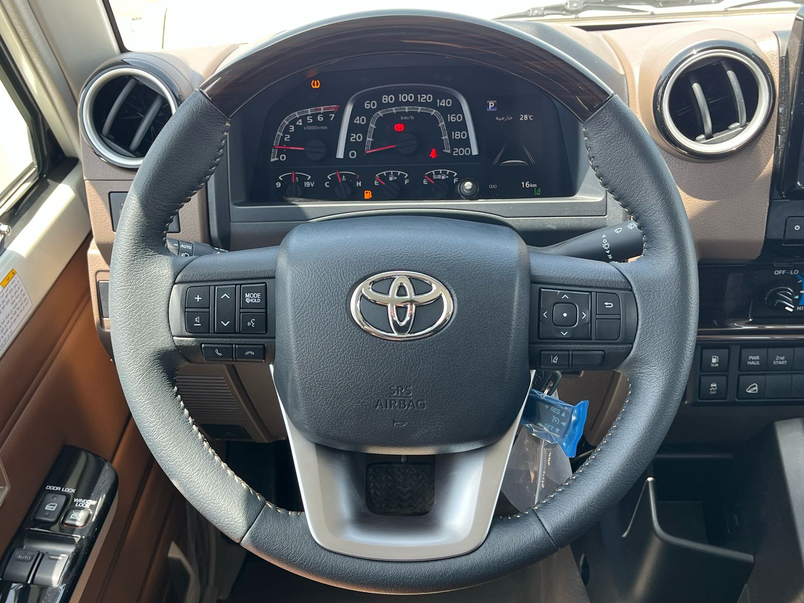 TOYOTA LC79 SC 40th Anniversary 2025 WHITE – Naizac